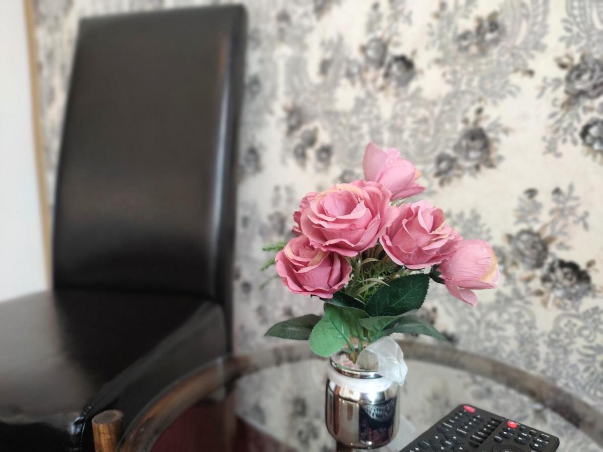 Dejmalik Hotel 3*