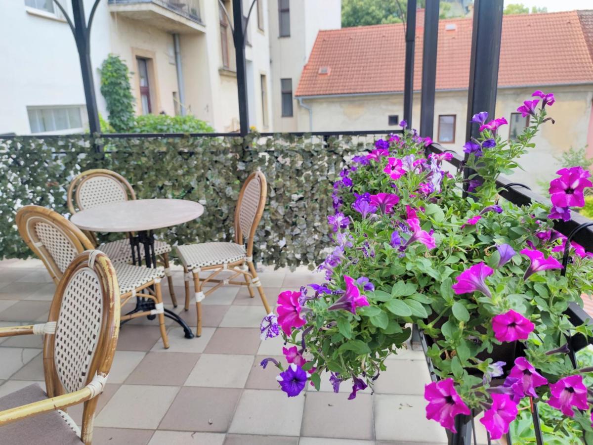 Dejmalik Hotel